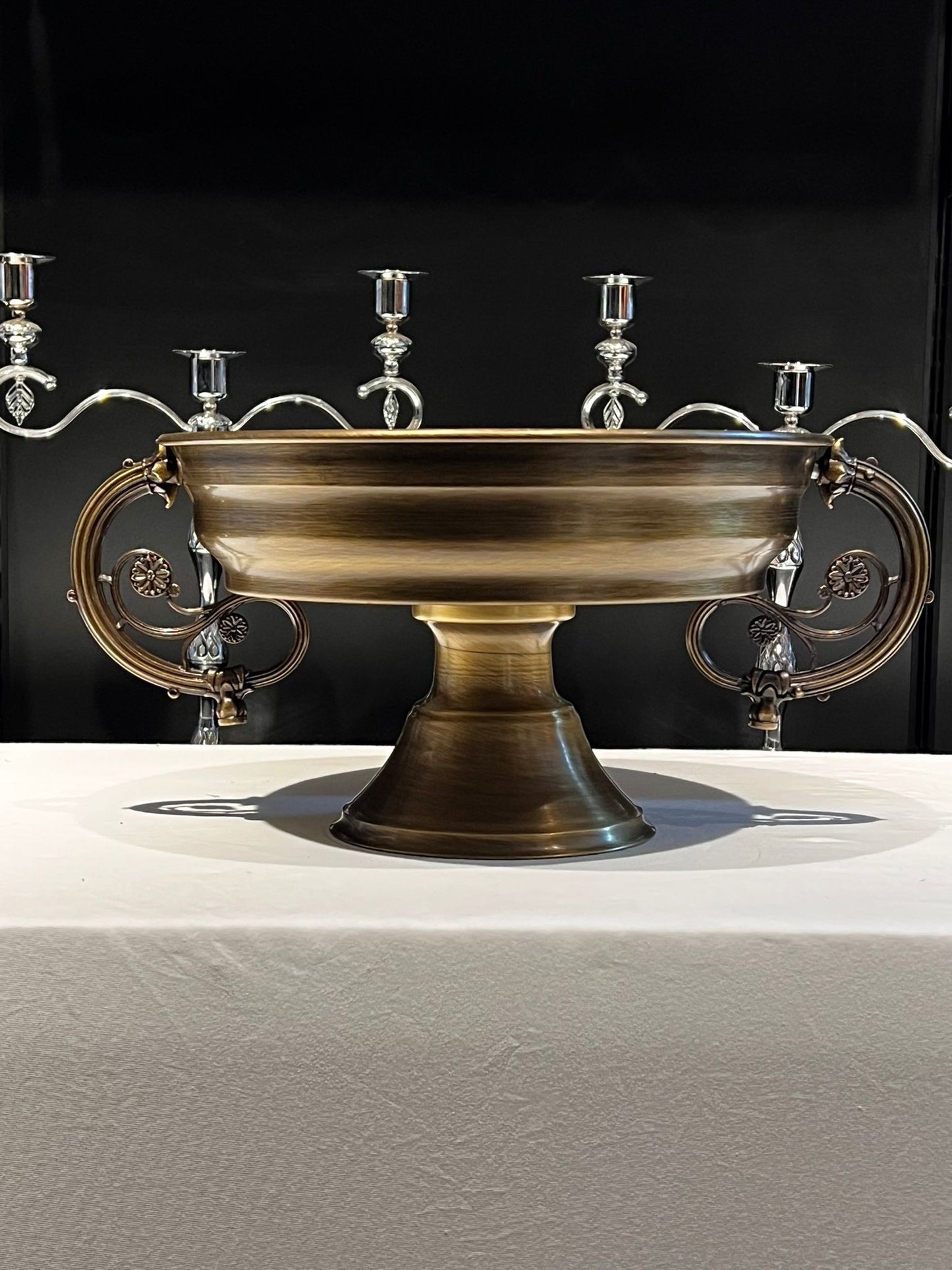 VAZO DEKOR Alternatif 1 (Kapsamlı): Antik Eskitme Metal Sunum Kasesi - Dekoratif Ayaklı Gondol Meyvelik