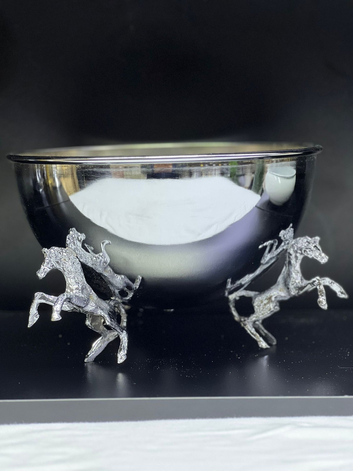 VAZO DEKOR GÜMÜŞ Kaplama Şaha Kalkan At Figürlü Dekoratif Sunum Kasesi ve VAZO