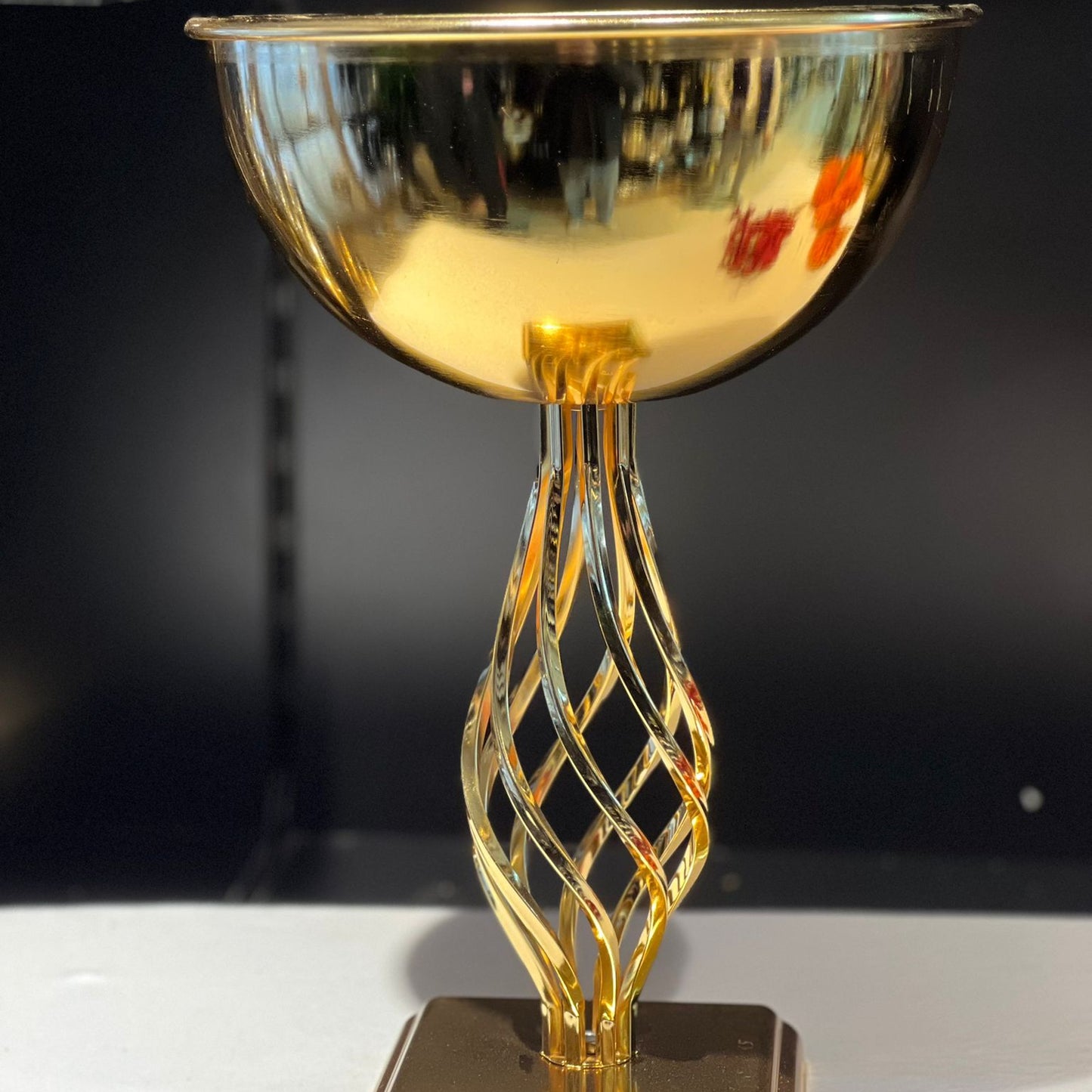 Dekoratif Altın Kadeh Vazo