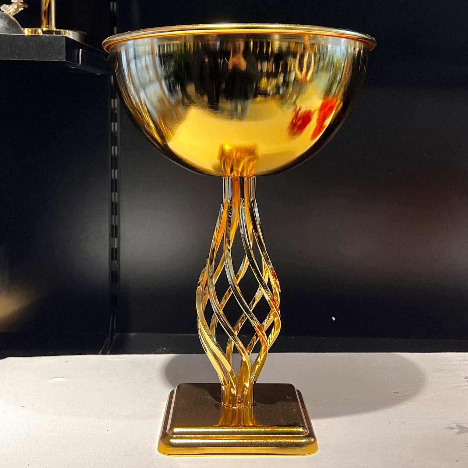 Dekoratif Altın Kadeh Vazo