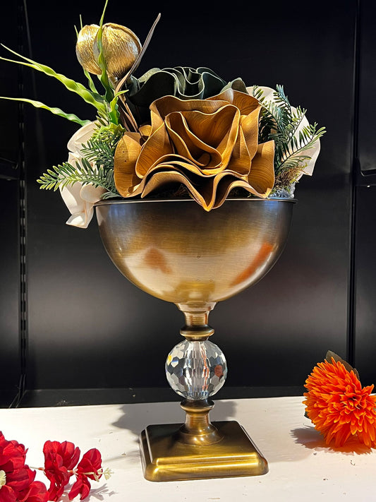 VAZO DEKOR Kristal Gövdeli Eskitme Metal Sunumluk ve Çiçek Vazosu