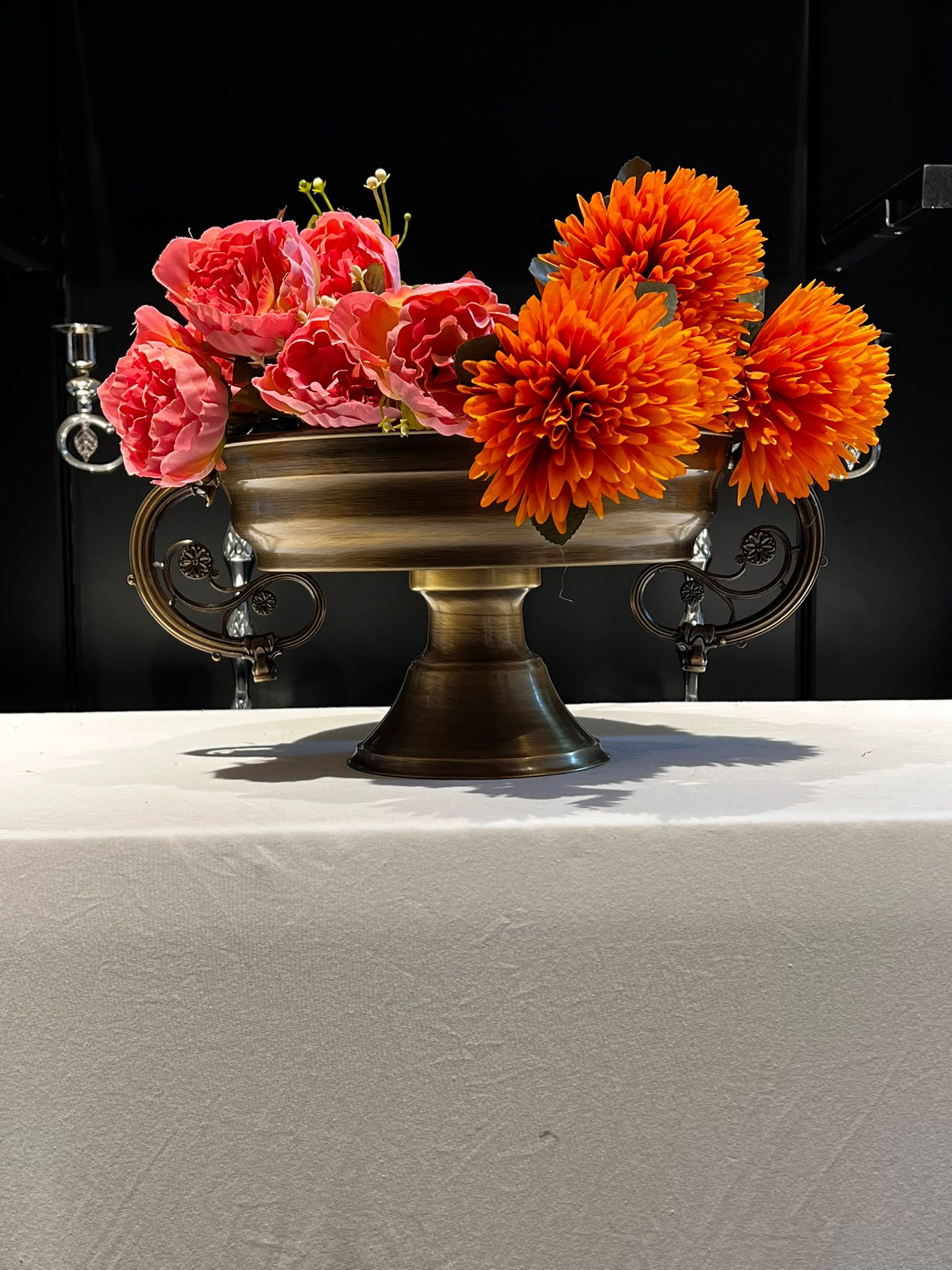 VAZO DEKOR Alternatif 1 (Kapsamlı): Antik Eskitme Metal Sunum Kasesi - Dekoratif Ayaklı Gondol Meyvelik