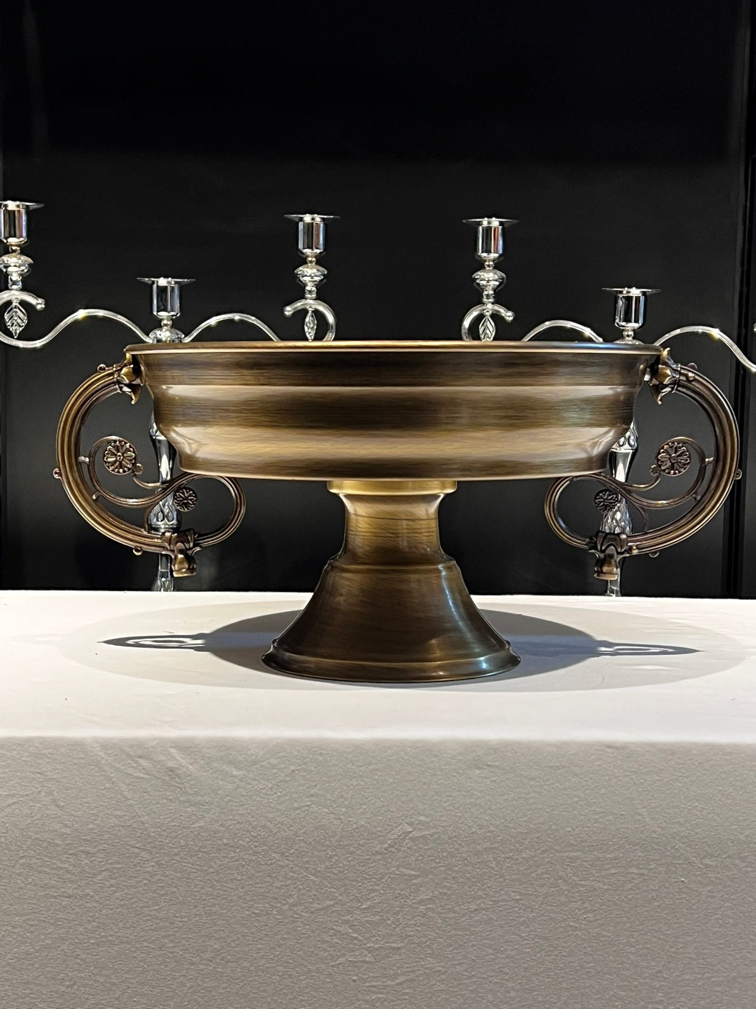 VAZO DEKOR Alternatif 1 (Kapsamlı): Antik Eskitme Metal Sunum Kasesi - Dekoratif Ayaklı Gondol Meyvelik